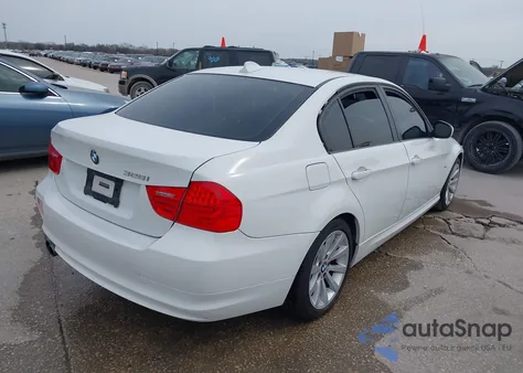 2011 BMW 328I z USA, uszkodzony, nr VIN WBAPH5G58BNM77980